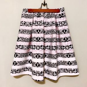 EST 1946 Pleated Scuba Midi Skirt